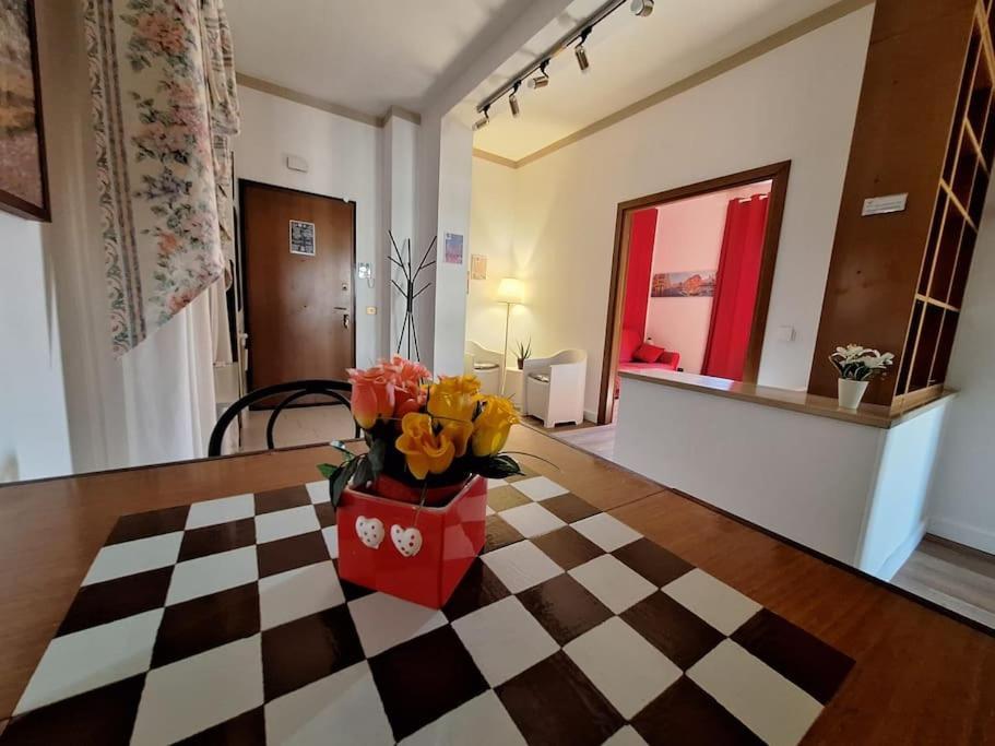 Caprara Metro Cornelia Apartment